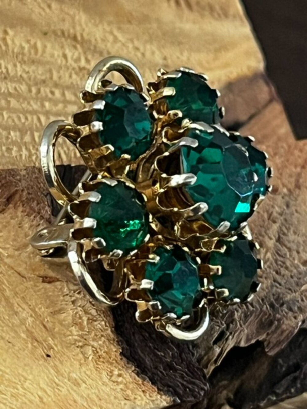 Vintage Coro Brooch Floral Green Stone Gold Tone Setting - Picture 2 of 8